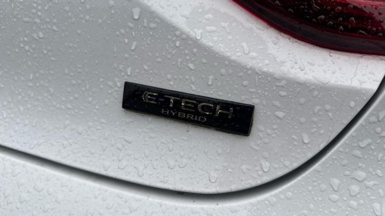 Renault Clio 1.6 E-TECH full hybrid 145 Techno 5dr Auto Hybrid Hatchback